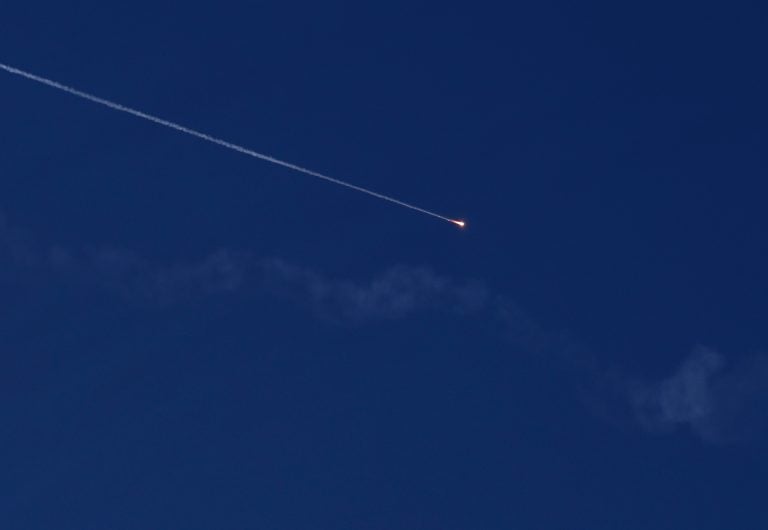 &Iota;&rho;ά&nu;: &Epsilon;&kappa;&tau;ό&xi;&epsilon;&upsilon;&sigma;&epsilon; &pi;&rho;&omicron;&epsilon;&iota;&delta;&omicron;&pi;&omicron;&iota;&eta;&tau;&iota;&kappa;ά &pi;&upsilon;&rho;&alpha;ύ&lambda;&omicron;&upsilon;&sigmaf; &kappa;&alpha;&iota; drones &kappa;&alpha;&tau;ά &alpha;&mu;&epsilon;&rho;&iota;&kappa;&alpha;&nu;&iota;&kappa;ώ&nu; &pi;&lambda;&omicron;ί&omega;&nu;