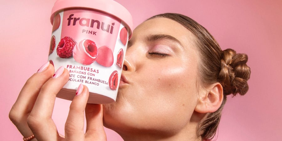 &Nu;έ&omicron; FRANU&Iacute; Pink: &Eta; viral raspberry &sigma;&omicron;&kappa;&omicron;&lambda;&alpha;&tau;έ&nu;&iota;&alpha; &alpha;&pi;ό&lambda;&alpha;&upsilon;&sigma;&eta; &pi;&omicron;&upsilon; ό&lambda;&omicron;&iota; &theta;&alpha; &sigma;&upsilon;&zeta;&eta;&tau;&omicron;ύ&nu;
