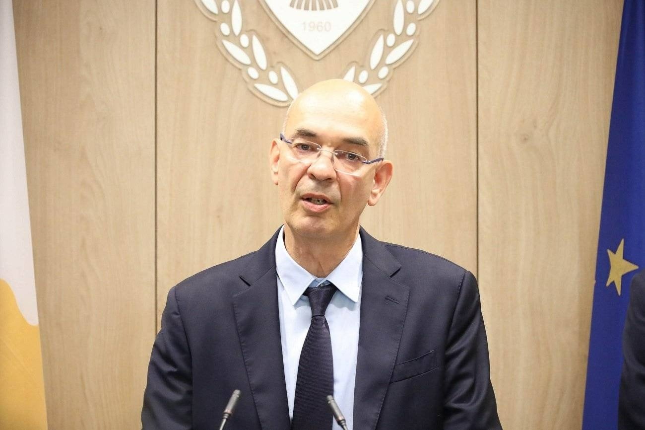 Oδικά έργα-υποδομές της δυτικής Πάφου στη συνάντηση Bαφεάδη με τοπικές αρχές