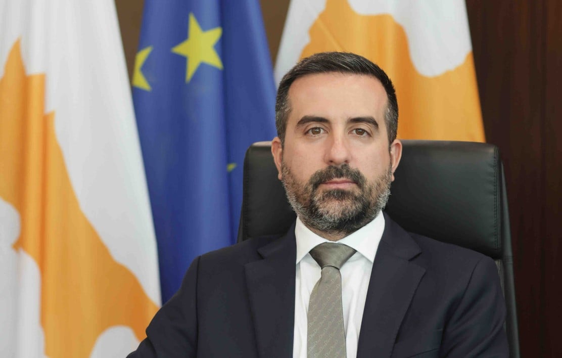 Υφ. Μετανάστευσης; Δεν πρόκειται ν’ αποδεχθούμε την κατοχή ω