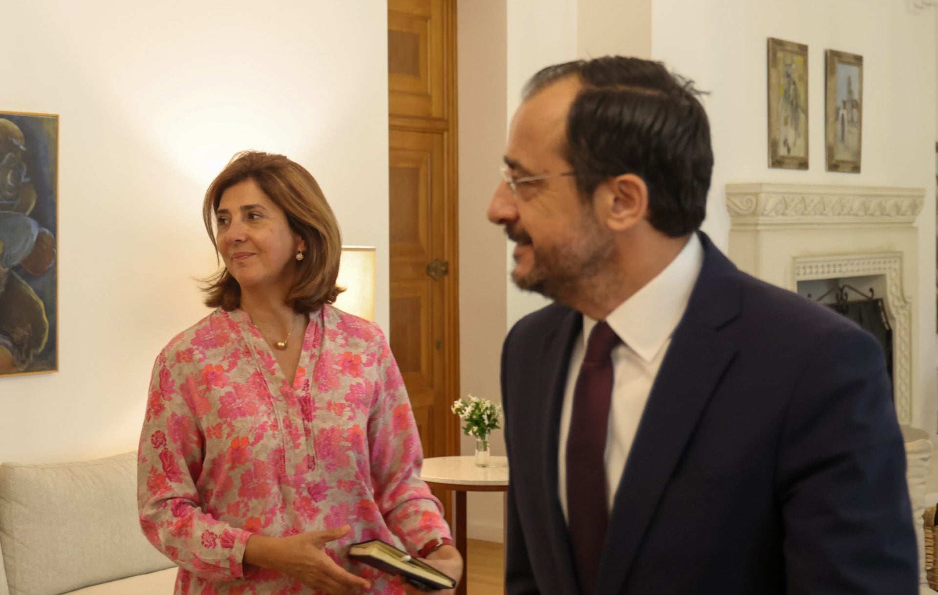 Συναντιέται με ΠτΔ και Έρχιουρμαν η Ολγκίν - Χωριστές οι συν