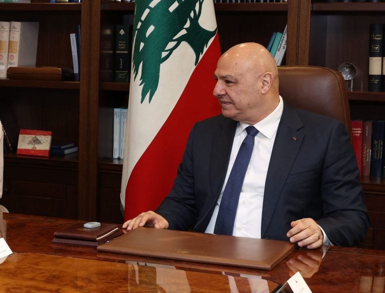 Αούν: Καλεί την κυβέρνηση του Ισραήλ να εμπλακεί σ