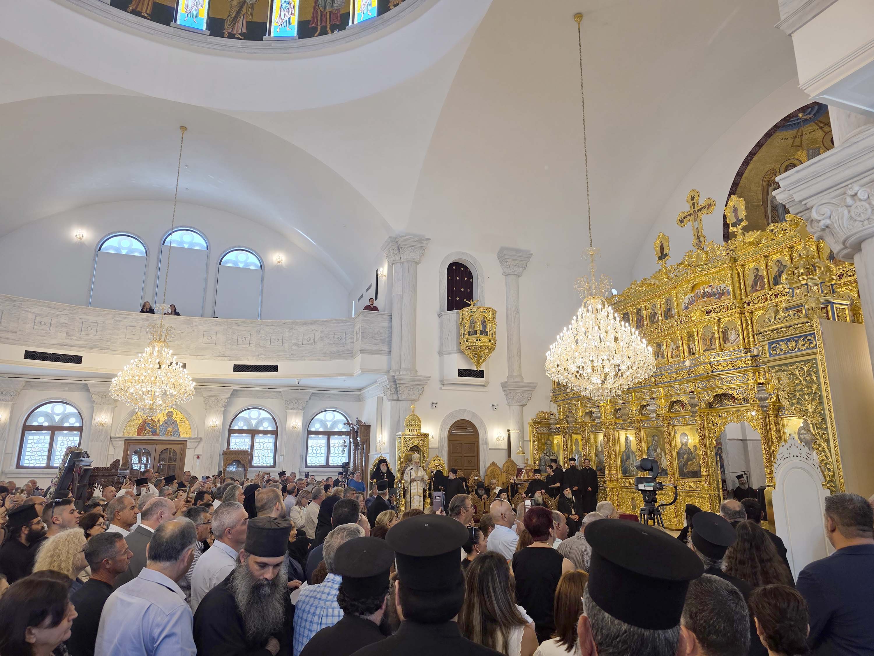 &Alpha;&rho;&chi;&iota;&epsilon;&pi;ί&sigma;&kappa;&omicron;&pi;&omicron;&sigmaf; &sigma;&epsilon; &Gamma;&rho;&eta;&gamma;ό&rho;&iota;&omicron;: &Kappa;&lambda;&epsilon;ί&sigma;&epsilon; &tau;&alpha; &alpha;&upsilon;&tau;&iota;ά &sigma;&epsilon; ό&sigma;&omicron;&upsilon;&sigmaf; &pi;&alpha;&rho;&alpha;&chi;&alpha;&rho;ά&sigma;&sigma;&omicron;&upsilon;&nu; &tau;&eta;&nu; &Epsilon;&kappa;&kappa;&lambda;&eta;&sigma;ί&alpha;