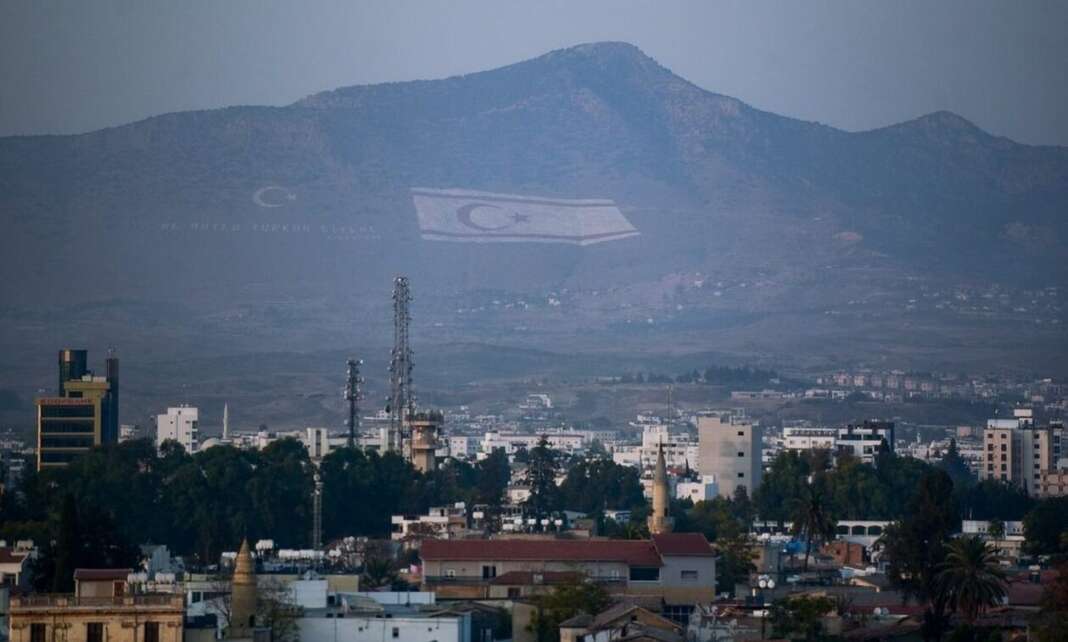&Alpha;&nu;&tau;&iota;&delta;&rho;ά&sigma;&epsilon;&iota;&sigmaf; &sigma;&tau;&alpha; &kappa;&alpha;&tau;&epsilon;&chi;ό&mu;&epsilon;&nu;&alpha; &gamma;&iota;&alpha; &tau;&eta;&nu; &alpha;&pi;ό&phi;&alpha;&sigma;&eta; &sigma;&tau;&omicron; &Sigma;&tau;&rho;&alpha;&sigma;&beta;&omicron;ύ&rho;&gamma;&omicron; &gamma;&iota;&alpha; &tau;&omicron; &pi;&epsilon;&rho;&iota;&omicron;&upsilon;&sigma;&iota;&alpha;&kappa;ό