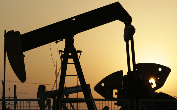 &Tau;&iota;&mu;έ&sigmaf; &pi;&epsilon;&tau;&rho;&epsilon;&lambda;&alpha;ί&omicron;&upsilon; &kappa;ά&tau;&omega; &alpha;&pi;ό &tau;&alpha; 80 &delta;&omicron;&lambda;ά&rho;&iota;&alpha; &mu;&epsilon;&tau;ά &tau;&eta; &sigma;&upsilon;&mu;&phi;&omega;&nu;ί&alpha; &Eta;&Pi;&Alpha;