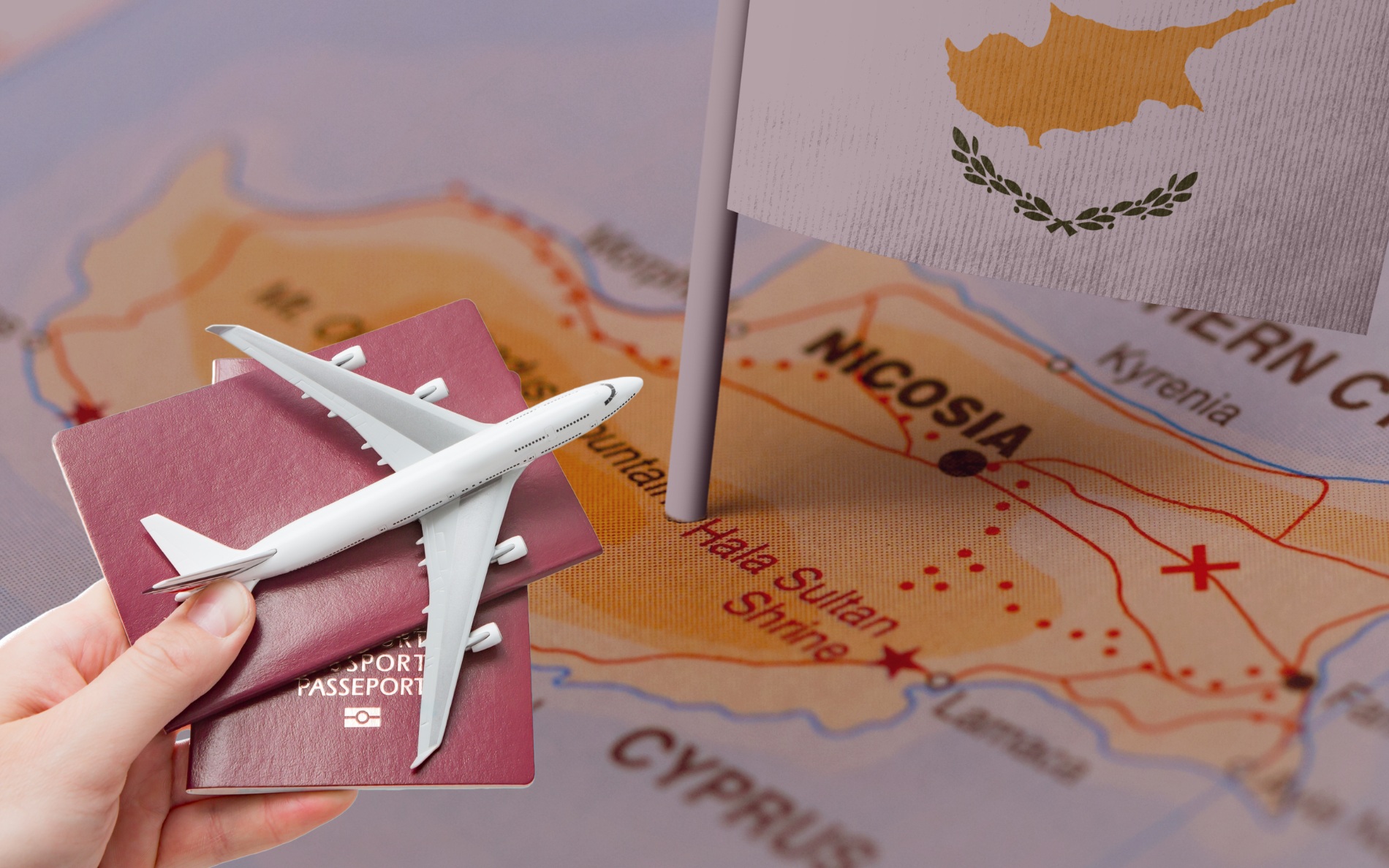 &Mu;&epsilon;&iota;&omega;&mu;έ&nu;&epsilon;&sigmaf; 4,9% &tau;&omicron;&nu; &Mu;ά&iota;&omicron; &omicron;&iota; &alpha;&phi;ί&xi;&epsilon;&iota;&sigmaf; &tau;&omicron;&upsilon;&rho;&iota;&sigma;&tau;ώ&nu;, 13,3% &pi;&tau;ώ&sigma;&eta; &sigma;&tau;&omicron; &pi;&epsilon;&nu;&tau;ά&mu;&eta;&nu;&omicron;