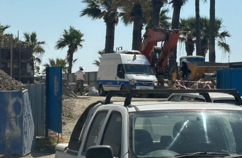 &Lambda;ά&rho;&nu;&alpha;&kappa;&alpha;: &Sigma;&upsilon;&nu;&epsilon;&lambda;ή&phi;&theta;&eta;&sigma;&alpha;&nu; 34 &pi;&rho;ό&sigma;&omega;&pi;&alpha; &sigma;&tau;&eta;&nu; &epsilon;&pi;&iota;&chi;&epsilon;ί&rho;&eta;&sigma;&eta; &tau;&eta;&sigmaf; &Upsilon;&Alpha;&Mu;