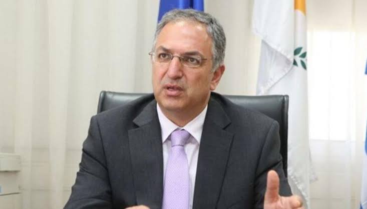 &Kappa;&alpha;&delta;ή&sigmaf;: &euro;338 &epsilon;&kappa;. &alpha;&pi;ό &Epsilon;&Epsilon; &gamma;&iota;&alpha; &gamma;&alpha;&lambda;ά&zeta;&iota;&alpha; &omicron;&iota;&kappa;&omicron;&nu;&omicron;&mu;ί&alpha; &kappa;&alpha;&iota; &pi;&rho;&omicron;&sigma;&tau;&alpha;&sigma;ί&alpha; &omega;&kappa;&epsilon;&alpha;&nu;ώ&nu;