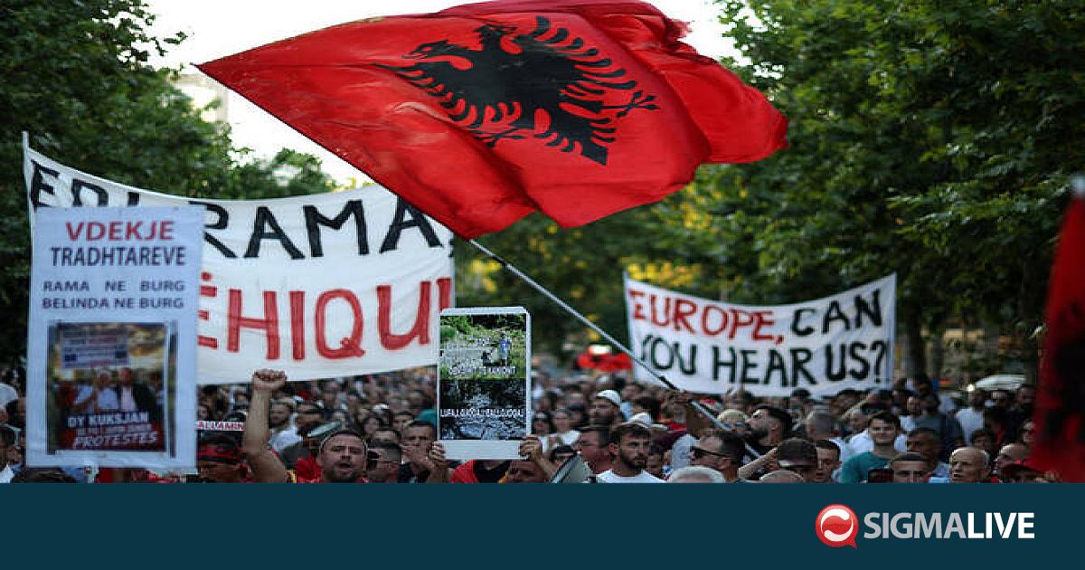 &Alpha;&lambda;&beta;&alpha;&nu;ί&alpha;: &Delta;&iota;ώ&xi;&epsilon;&iota;&sigmaf; &sigma;&epsilon; 27 ά&tau;&omicron;&mu;&alpha; &mu;&epsilon;&tau;ά &alpha;&pi;ό &delta;&iota;&alpha;&delta;ή&lambda;&omega;&sigma;&eta; &gamma;&iota;&alpha; &tau;&omicron; &pi;&omicron;&lambda;&upsilon;&tau;&epsilon;&lambda;έ&sigmaf; &theta;έ&rho;&epsilon;&tau;&rho;&omicron;