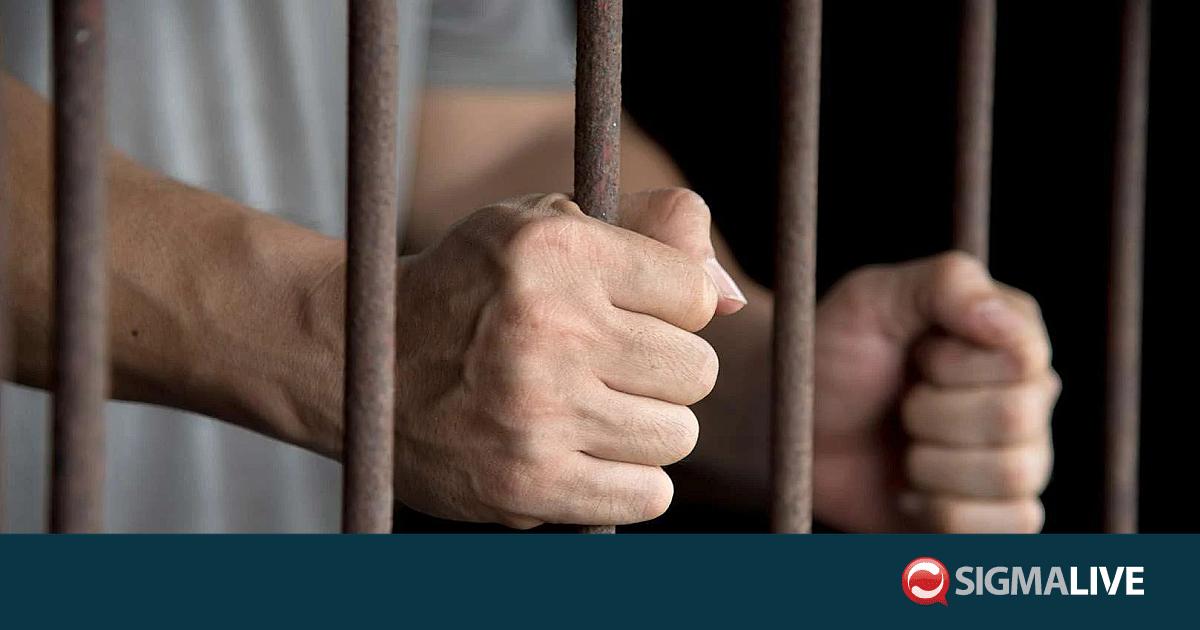 &Upsilon;&pi;ό 8ή&mu;&epsilon;&rho;&eta; &kappa;&rho;ά&tau;&eta;&sigma;&eta; &tau;&alpha; &delta;ύ&omicron; &alpha;&tau;ό&mu;&alpha; &gamma;&iota;&alpha; &tau;&alpha; 10 &kappa;&iota;&lambda;ά &pi;&alpha;&pi;&alpha;&rho;&omicron;ύ&nu;&alpha;&sigmaf;