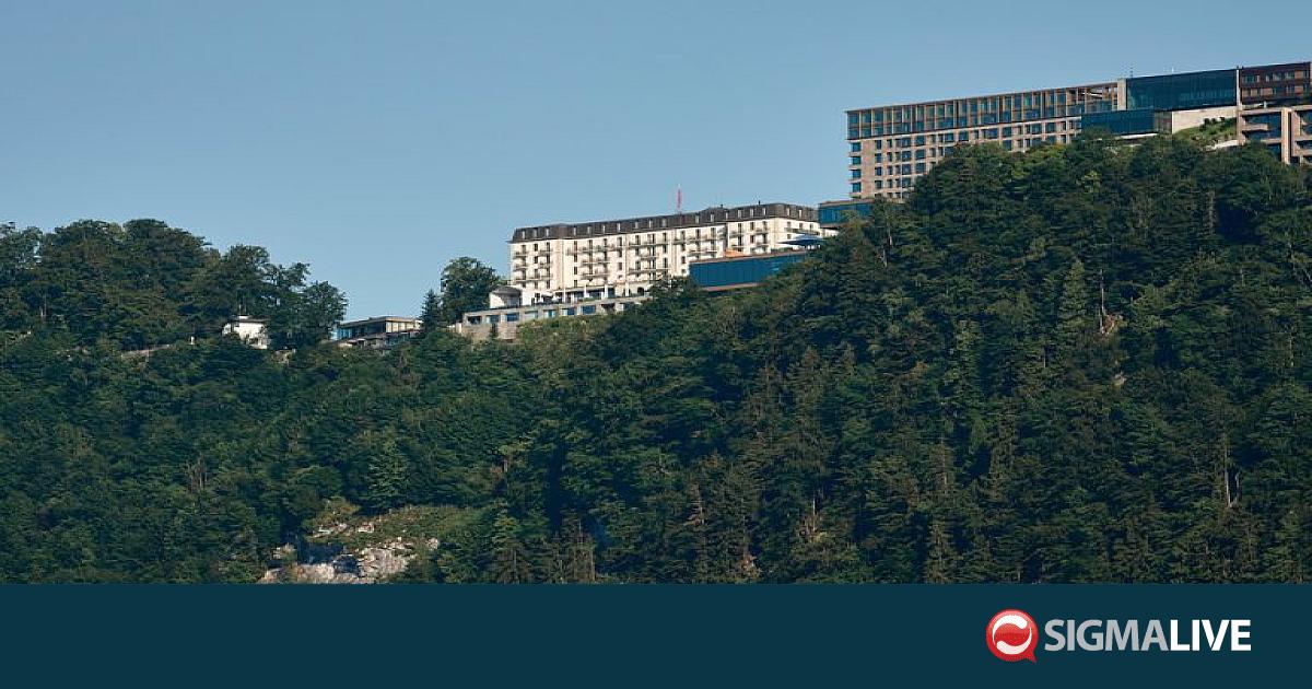 &Epsilon;&lambda;&beta;&epsilon;&tau;ί&alpha;: &Omicron;&iota; &sigma;&upsilon;&nu;&omicron;&mu;&iota;&lambda;ί&epsilon;&sigmaf; &Eta;&Pi;&Alpha;