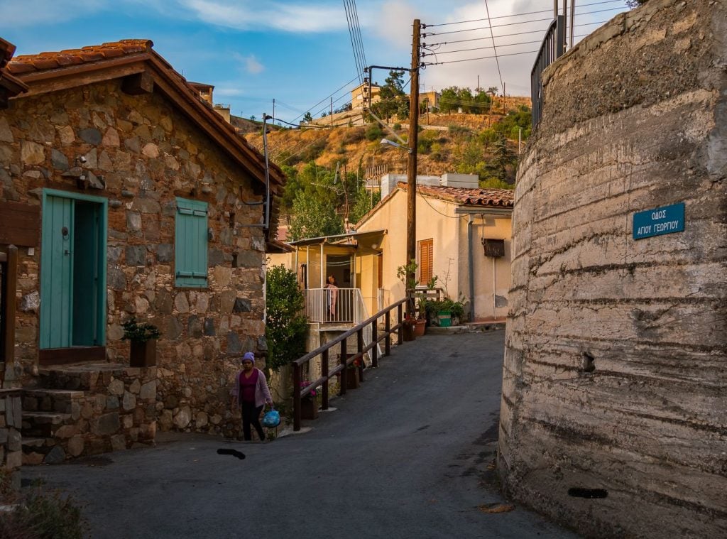 &Kappa;&lambda;&epsilon;&iota;&sigma;&tau;ό&sigmaf; &kappa;&epsilon;&nu;&tau;&rho;&iota;&kappa;ό&sigmaf; &delta;&rho;ό&mu;&omicron;&sigmaf; &sigma;&tau;&omicron; &Gamma;&omicron;ύ&rho;&rho;&iota; &tau;&eta;&nu; &Kappa;&upsilon;&rho;&iota;&alpha;&kappa;ή &lambda;ό&gamma;&omega; &epsilon;&kappa;&delta;&eta;&lambda;ώ&sigma;&epsilon;&omega;&nu;