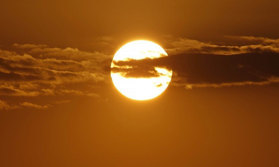 «Αγγίζει» τους 37 βαθμούς ο υδράργυρος – Σε ποιες περιοχές αναμένονται βροχές