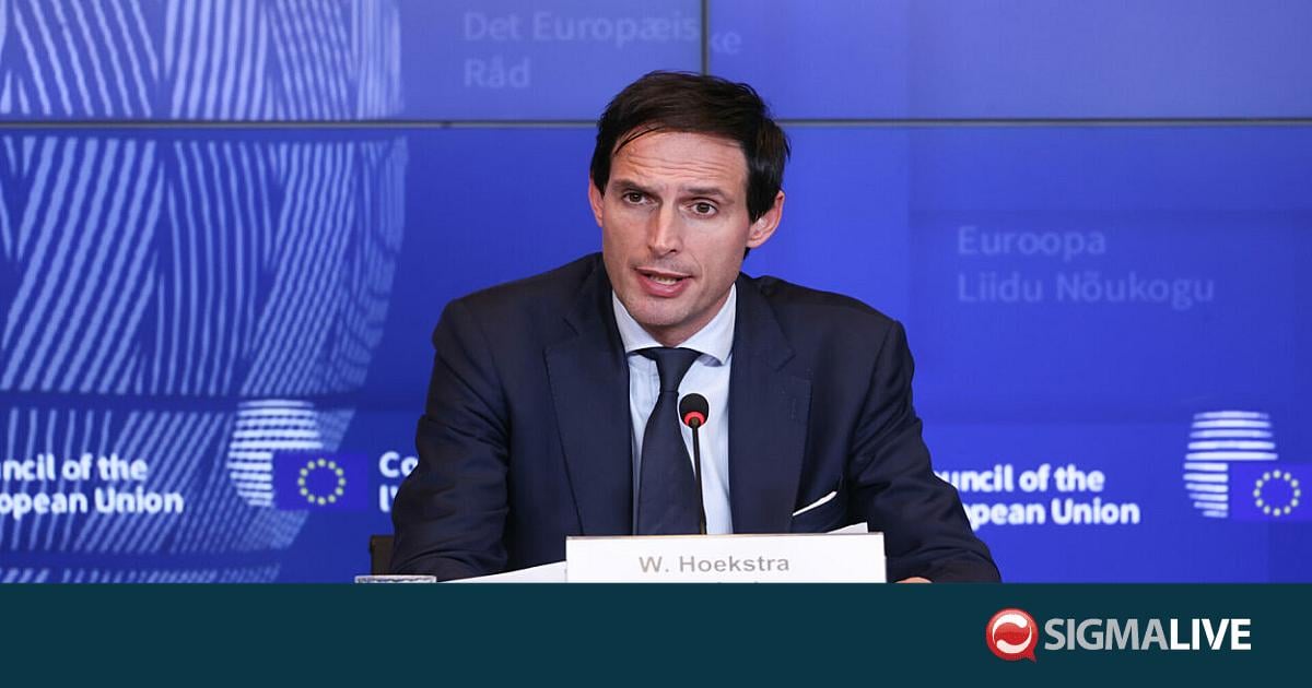 &Epsilon;&pi;ί&tau;&rho;&omicron;&pi;&omicron;&sigmaf; &Chi;&omicron;ύ&kappa;&sigma;&tau;&rho;&alpha; &sigma;&epsilon; &Tau;&omicron;&upsilon;&rho;&kappa;ί&alpha;: &Epsilon;ί&mu;&alpha;&sigma;&tau;&epsilon; 27 &kappa;&rho;ά&tau;&eta;-&mu;έ&lambda;&eta;, &tau;&epsilon;&lambda;&epsilon;ί&alpha; &kappa;&alpha;&iota; &pi;&alpha;ύ&lambda;&alpha;