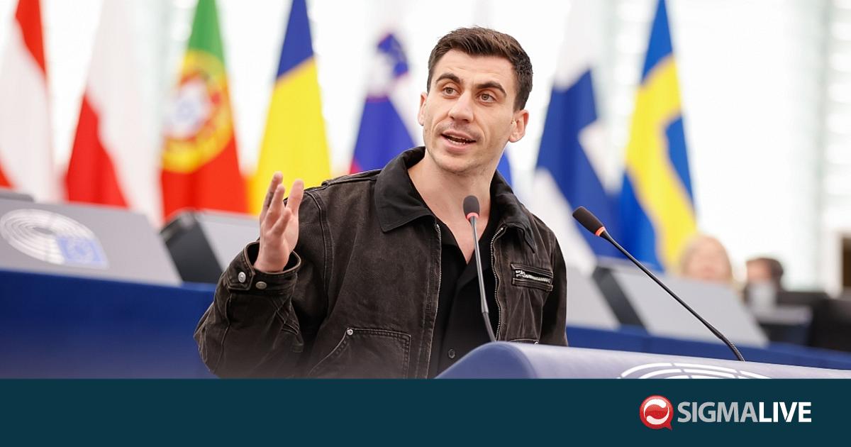 &Alpha;&pi;ά&nu;&tau;&eta;&sigma;&eta; &Alpha;&sigma;&tau;&upsilon;&nu;&omicron;&mu;ί&alpha;&sigmaf; &sigma;&epsilon; &Phi;&epsilon;&iota;&delta;ί&alpha; &ndash; &laquo;&Eta; &phi;&rho;&omicron;&upsilon;&rho;ά &kappa;&alpha;&theta;&omicron;&rho;ί&zeta;&epsilon;&tau;&alpha;&iota; &alpha;&pi;&omicron;&kappa;&lambda;&epsilon;&iota;&sigma;&tau;&iota;&kappa;ά &alpha;&pi;ό &epsilon;&mu;ά&sigmaf;&raquo;