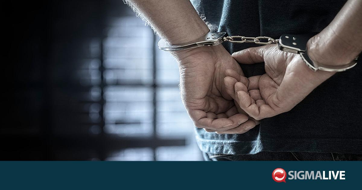 &Chi;&epsilon;&iota;&rho;&omicron;&pi;έ&delta;&epsilon;&sigmaf; &sigma;&epsilon; έ&nu;&alpha; &pi;&rho;ό&sigma;&omega;&pi;&omicron; &gamma;&iota;&alpha; &beta;ί&alpha; &sigma;&tau;&eta;&nu; &omicron;&iota;&kappa;&omicron;&gamma;έ&nu;&epsilon;&iota;&alpha; - Έ&xi;&iota; &sigma;&upsilon;&lambda;&lambda;ή&psi;&epsilon;&iota;&sigmaf; &sigma;&epsilon; έ&nu;&alpha; &beta;&rho;ά&delta;&upsilon;