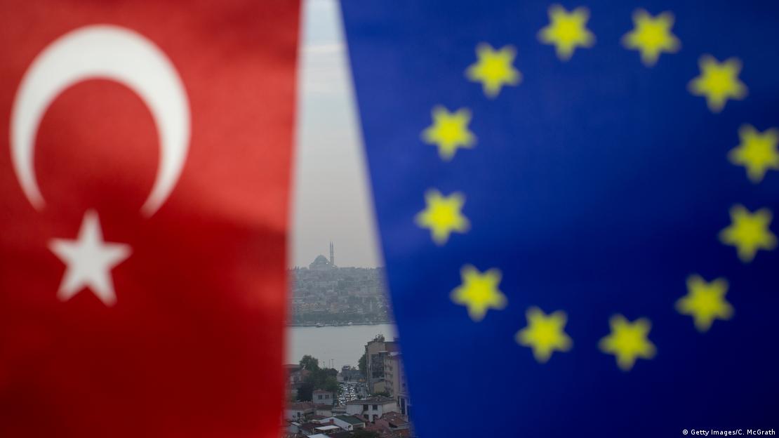&Epsilon;&Epsilon;-&Tau;&omicron;&upsilon;&rho;&kappa;ί&alpha;: &Upsilon;&pi;&omicron;&sigma;&tau;ή&rho;&iota;&xi;&alpha;&nu; &tau;&iota;&sigmaf; &pi;&rho;&omicron;&sigma;&pi;ά&theta;&epsilon;&iota;&epsilon;&sigmaf; &tau;&omicron;&upsilon; &Gamma;&Gamma; &Omicron;&Eta;&Epsilon; &gamma;&iota;&alpha; &tau;&omicron; &Kappa;&upsilon;&pi;&rho;&iota;&alpha;&kappa;ό