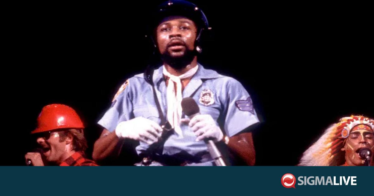 &laquo;Έ&phi;&upsilon;&gamma;&epsilon;&raquo; &omicron; &tau;&rho;&alpha;&gamma;&omicron;&upsilon;&delta;&iota;&sigma;&tau;ή&sigmaf; &Beta;ί&kappa;&tau;&omicron;&rho; &Gamma;&omicron;&upsilon;ί&lambda;&iota;&sigmaf; &tau;&omicron;&upsilon; &theta;&rho;&upsilon;&lambda;&iota;&kappa;&omicron;ύ &laquo;YMCA&raquo;