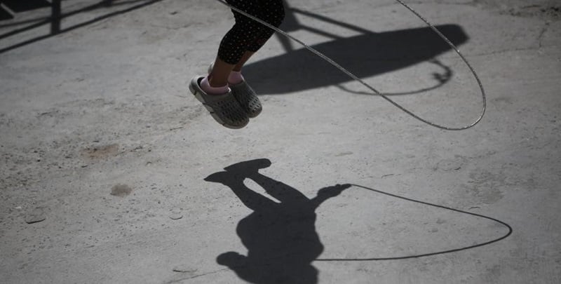 &Upsilon;&phi;. &Mu;&epsilon;&tau;&alpha;&nu;ά&sigma;&tau;&epsilon;&upsilon;&sigma;&eta;&sigmaf; &gamma;&iota;&alpha; &delta;&omicron;&mu;ή &sigma;&tau;&omicron;&nu; &Lambda;&upsilon;&kappa;&alpha;&beta;&eta;&tau;&tau;ό -&laquo;&Pi;&rho;&omicron;&sigma;&omega;&rho;&iota;&nu;ή &phi;&iota;&lambda;&omicron;&xi;&epsilon;&nu;ί&alpha; έ&omega;&sigmaf; 30 &alpha;&tau;ό&mu;&omega;&nu;&raquo;