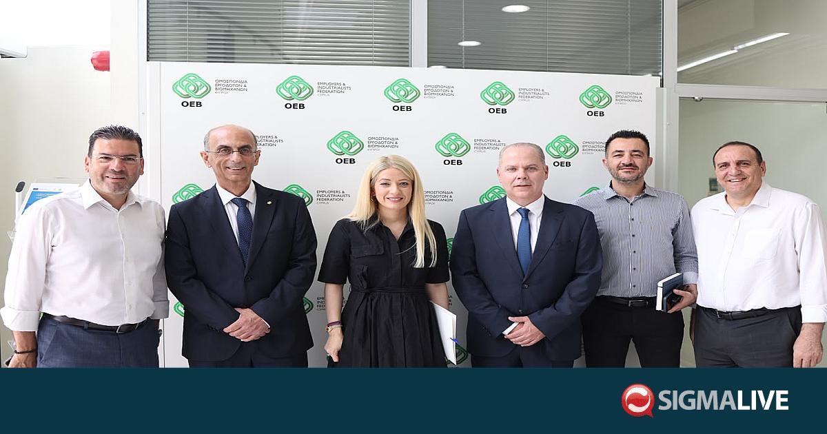 &Alpha;&nu;&nu;ί&tau;&alpha; &Delta;&eta;&mu;&eta;&tau;&rho;ί&omicron;&upsilon;: &laquo;&Tau;&omicron; &sigma;&upsilon;&nu;&tau;&alpha;&xi;&iota;&omicron;&delta;&omicron;&tau;&iota;&kappa;ό &epsilon;ί&nu;&alpha;&iota; έ&nu;&alpha; &kappa;&epsilon;&phi;&alpha;&lambda;&alpha;&iota;ώ&delta;&epsilon;&sigmaf; &theta;έ&mu;&alpha; &gamma;&iota;&alpha; &epsilon;&mu;ά&sigmaf;&raquo;