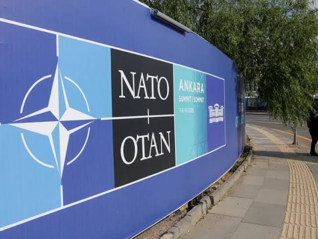 &Nu;&Alpha;&Tau;&Omicron;:5 &chi;ώ&rho;&epsilon;&sigmaf; &theta;&alpha; &epsilon;&pi;&iota;&tau;ύ&chi;&omicron;&upsilon;&nu; &tau;&omicron;&nu; &sigma;&tau;ό&chi;&omicron; &tau;&eta;&sigmaf; &alpha;ύ&xi;&eta;&sigma;&eta;&sigmaf; &tau;&omega;&nu; &alpha;&mu;&upsilon;&nu;&tau;&iota;&kappa;ώ&nu; &delta;&alpha;&pi;&alpha;&nu;ώ&nu; &sigma;&tau;&omicron; 3,5%