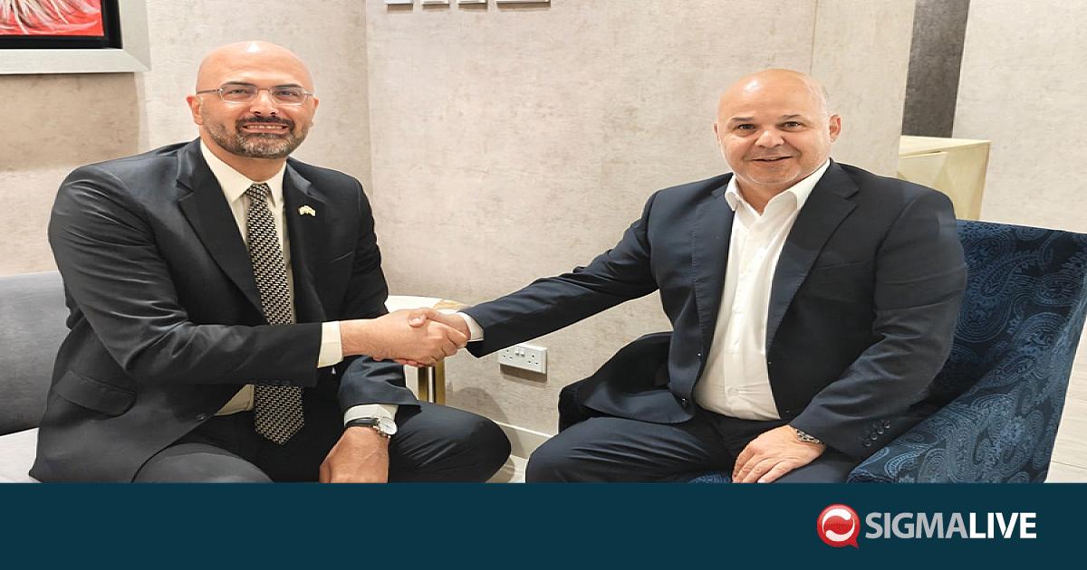 &Chi;&alpha;&mu;&pi;&omicron;&upsilon;&lambda;&lambda;ά&sigmaf; &sigma;&epsilon; Ά&nu;&omicron;&lambda;&iota;&kappa;: &Alpha;&mu;&omicron;&iota;&beta;&alpha;ί&alpha; &epsilon;&pi;&omega;&phi;&epsilon;&lambda;ή&sigmaf; &eta; &sigma;&chi;έ&sigma;&eta; &Kappa;ύ&pi;&rho;&omicron;&upsilon;-&Iota;&sigma;&rho;&alpha;ή&lambda;