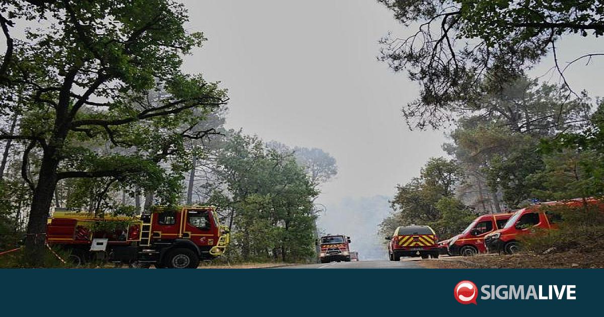 &Gamma;&alpha;&lambda;&lambda;ί&alpha;: &Alpha;&nu;&epsilon;&xi;έ&lambda;&epsilon;&gamma;&kappa;&tau;&eta; &eta; &pi;&upsilon;&rho;&kappa;&alpha;&gamma;&iota;ά &sigma;&tau;&omicron; &Phi;&omicron;&nu;&tau;&epsilon;&nu;&epsilon;&mu;&pi;&lambda;ό -&Sigma;&tau;ά&chi;&tau;&eta; 10.000 &sigma;&tau;&rho;έ&mu;&mu;&alpha;&tau;&alpha; &delta;ά&sigma;&omicron;&upsilon;&sigmaf;