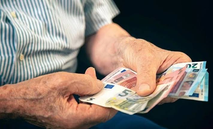 &Upsilon;&pi;. &Epsilon;&rho;&gamma;&alpha;&sigma;ί&alpha;&sigmaf;: &Tau;&eta;&nu; 1&eta; &Phi;&epsilon;&beta;&rho;&omicron;&upsilon;&alpha;&rho;ί&omicron;&upsilon; &omicron; &kappa;ό&sigma;&mu;&omicron;&sigmaf; &theta;&alpha; &nu;&iota;ώ&sigma;&epsilon;&iota; &tau;&eta;&nu; &alpha;ύ&xi;&eta;&sigma;&eta; &tau;&omega;&nu; &sigma;&upsilon;&nu;&tau;ά&xi;&epsilon;&omega;&nu;
