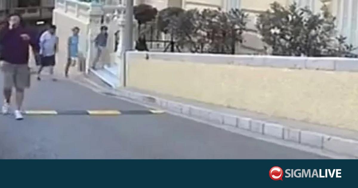 &Eta; &sigma;&tau;&iota;&gamma;&mu;ή &tau;&eta;&sigmaf; &alpha;&pi;ό&pi;&epsilon;&iota;&rho;&alpha;&sigmaf; &delta;&omicron;&lambda;&omicron;&phi;&omicron;&nu;ί&alpha;&sigmaf; &tau;&omicron;&upsilon; &Omicron;&upsilon;&kappa;&rho;&alpha;&nu;&omicron;ύ &mu;&epsilon; &Kappa;&upsilon;&pi;&rho;&iota;&alpha;&kappa;ό &delta;&iota;&alpha;&beta;&alpha;&tau;ή&rho;&iota;&omicron; (vid)