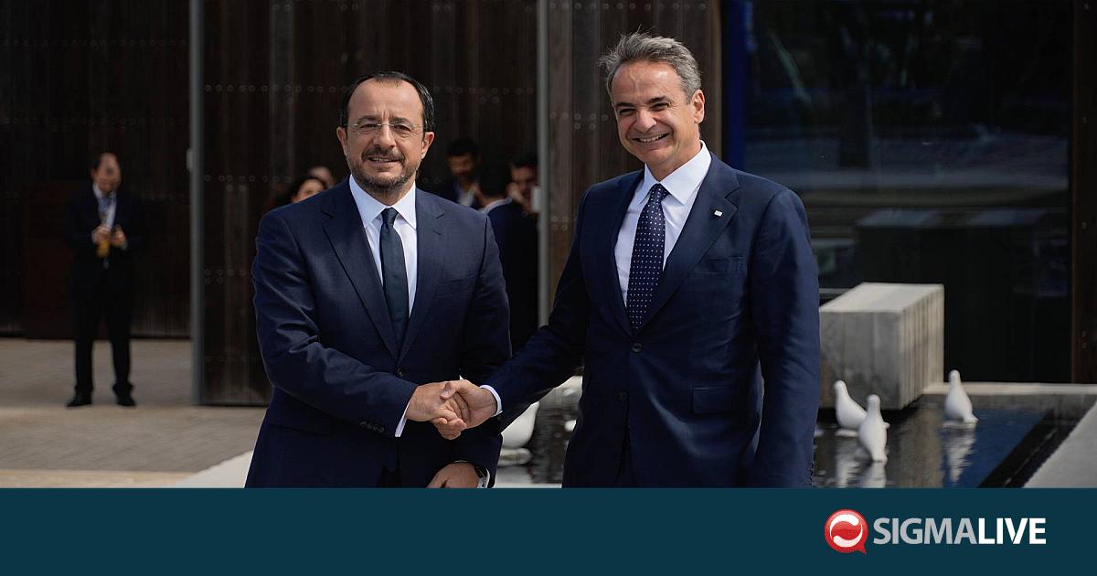 &Sigma;&upsilon;&nu;ά&nu;&tau;&eta;&sigma;&eta; &Pi;&tau;&Delta; &mu;&epsilon; &Mu;&eta;&tau;&sigma;&omicron;&tau;ά&kappa;&eta; &sigma;&tau;&eta;&nu; &Alpha;&theta;ή&nu;&alpha;