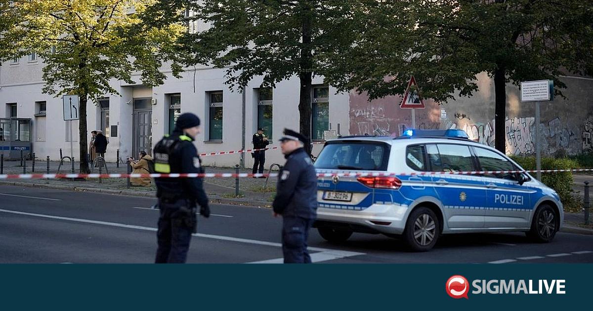 &Gamma;&epsilon;&rho;&mu;&alpha;&nu;ί&alpha;: &Tau;&rho;&omicron;&chi;ό&sigma;&pi;&iota;&tau;&omicron; &pi;&alpha;&rho;έ&sigma;&upsilon;&rho;&epsilon; &omicron;&chi;ή&mu;&alpha;&tau;&alpha; &sigma;&epsilon; &alpha;&upsilon;&tau;&omicron;&kappa;&iota;&nu;&eta;&tau;ό&delta;&rho;&omicron;&mu;&omicron;