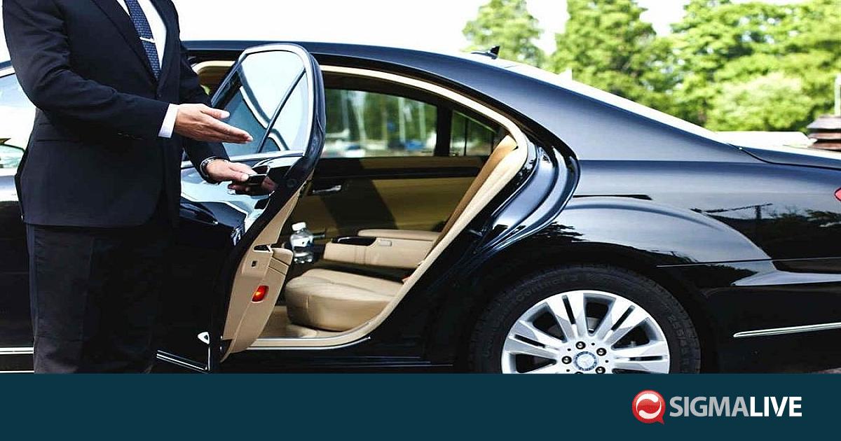 &Phi;&rho;&omicron;&upsilon;&rho;έ&sigmaf; &pi;&omicron;&lambda;&iota;&tau;&iota;&kappa;ώ&nu;: &Pi;&omicron;&iota;&omicron;&iota; &chi;ά&nu;&omicron;&upsilon;&nu; &kappa;&alpha;&iota; &pi;&omicron;&iota;&omicron;&iota; &delta;&iota;&alpha;&tau;&eta;&rho;&omicron;ύ&nu; &tau;&eta;&nu; &pi;&rho;&omicron;&sigma;&tau;&alpha;&sigma;ί&alpha; &tau;&omicron;&upsilon;&sigmaf;