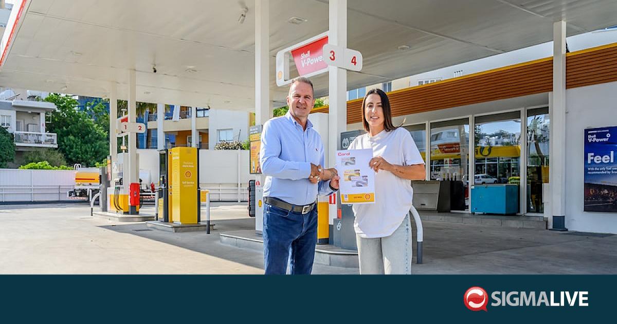 &Eta; Coral Cyprus &kappa;&alpha;&iota; &tau;&alpha; &pi;&rho;&alpha;&tau;ή&rho;&iota;&alpha; Shell &sigma;&tau;&eta;&rho;ί&zeta;&omicron;&upsilon;&nu; &tau;&eta; &Nu;&alpha;&tau;ά&sigma;&alpha; &Lambda;ά&pi;&pi;&alpha;
