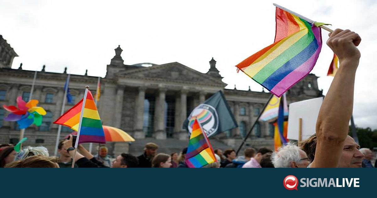 &Gamma;&epsilon;&rho;&mu;&alpha;&nu;ί&alpha;: &Beta;ί&nu;&tau;&epsilon;&omicron; &delta;&epsilon;ί&chi;&nu;&epsilon;&iota; &tau;&omicron;&nu; &delta;&rho;ά&sigma;&tau;&eta; &nu;&alpha; &alpha;&nu;&alpha;&lambda;&alpha;&mu;&beta;ά&nu;&epsilon;&iota; &tau;&eta;&nu; &epsilon;&upsilon;&theta;ύ&nu;&eta; &tau;&eta;&sigmaf; &epsilon;&pi;ί&theta;&epsilon;&sigma;&eta;&sigmaf;