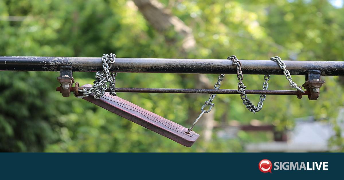 &Pi;&omicron;&nu;&omicron;&kappa;έ&phi;&alpha;&lambda;&omicron;&sigmaf; &gamma;&iota;&alpha; &tau;&omicron;&upsilon;&sigmaf; &delta;ή&mu;&omicron;&upsilon;&sigmaf; &omicron;&iota; &beta;&alpha;&nu;&delta;&alpha;&lambda;&iota;&sigma;&mu;&omicron;ί &sigma;&epsilon; &pi;ά&rho;&kappa;&alpha;-&laquo;&Mu;ό&nu;&eta; &lambda;ύ&sigma;&eta; &omicron;&iota; &kappa;ά&mu;&epsilon;&rho;&epsilon;&sigmaf;&raquo;