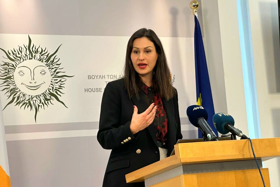 &Upsilon;&pi;&omicron;&upsilon;&rho;&gamma;ό&sigmaf; &Gamma;&epsilon;&omega;&rho;&gamma;ί&alpha;&sigmaf;: &Epsilon;&nu;&tau;ό&sigmaf; &tau;&omicron;&upsilon; έ&tau;&omicron;&upsilon;&sigmaf; &nu;έ&omicron; &chi;&rho;&eta;&mu;&alpha;&tau;&omicron;&delta;&omicron;&tau;&iota;&kappa;ό &epsilon;&rho;&gamma;&alpha;&lambda;&epsilon;ί&omicron; &gamma;&iota;&alpha; &alpha;&gamma;&rho;ό&tau;&epsilon;&sigmaf;