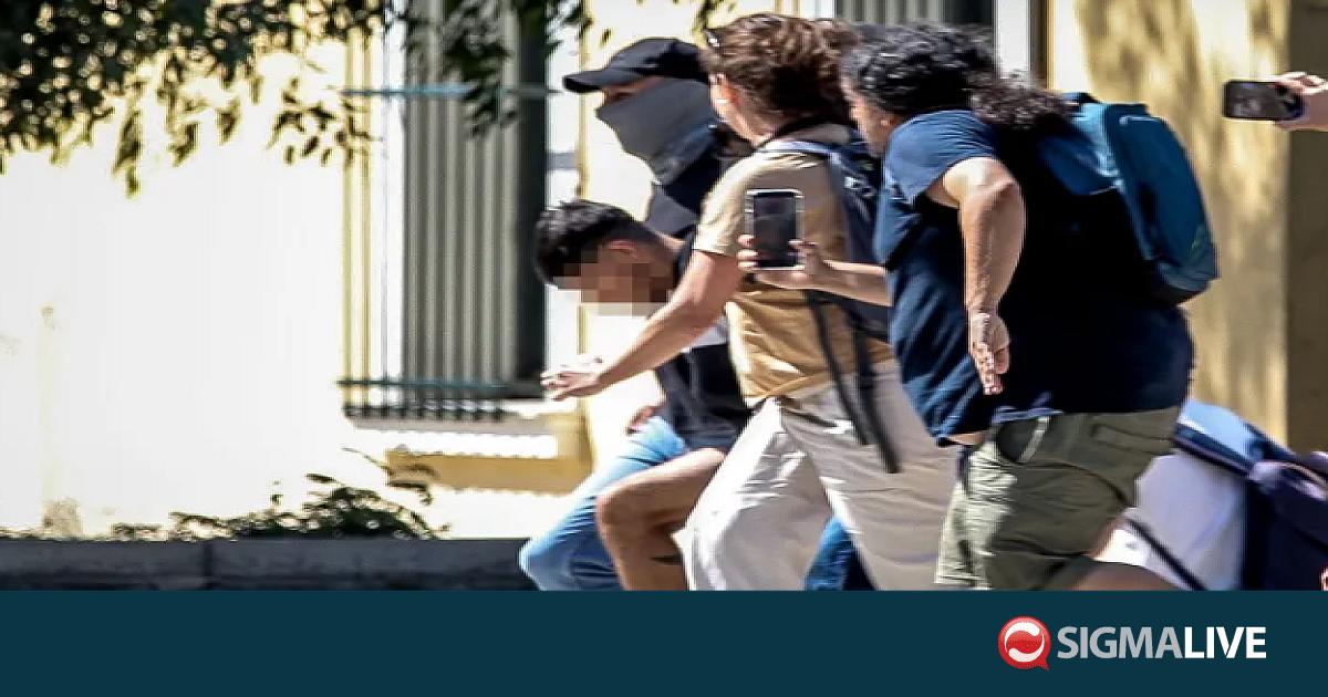&Pi;&rho;&omicron;&sigma;&omega;&rho;&iota;&nu;ά &kappa;&rho;&alpha;&tau;&omicron;ύ&mu;&epsilon;&nu;&omicron;&sigmaf; &omicron; &kappa;&alpha;&tau;&eta;&gamma;&omicron;&rho;&omicron;ύ&mu;&epsilon;&nu;&omicron;&sigmaf; &gamma;&iota;&alpha; &tau;&eta; &delta;&omicron;&lambda;&omicron;&phi;&omicron;&nu;ί&alpha; &tau;&eta;&sigmaf; &Beta;&rho;&epsilon;&tau;&alpha;&nu;ί&delta;&alpha;&sigmaf;