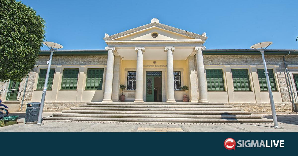 &laquo;&Tau;&alpha;&mu;&epsilon;ί&omicron; &Eta;&mu;έ&rho;&alpha;&sigmaf; &Alpha;&gamma;ά&pi;&eta;&sigmaf; &Pi;&alpha;&iota;&delta;&iota;&omicron;ύ&raquo;: &Delta;έ&kappa;&alpha; &upsilon;&pi;&omicron;&tau;&rho;&omicron;&phi;ί&epsilon;&sigmaf; &euro;10.000 &sigma;&epsilon; &phi;&omicron;&iota;&tau;&eta;&tau;έ&sigmaf; &tau;&omicron;&upsilon; &Tau;&Epsilon;&Pi;&Alpha;&Kappa;