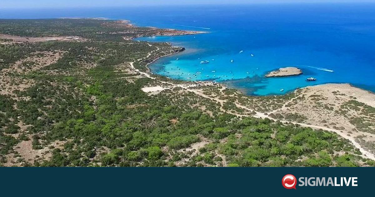 &Mu;&epsilon; &Delta;ή&mu;&alpha;&rho;&chi;&omicron; &Alpha;&kappa;ά&mu;&alpha; &eta; &pi;&rho;ώ&tau;&eta; &sigma;&upsilon;&nu;ά&nu;&tau;&eta;&sigma;&eta; &Eta;&lambda;ί&alpha; &Mu;&upsilon;&rho;&iota;ά&nu;&theta;&omicron;&upsilon;&sigmaf; &omega;&sigmaf; &Epsilon;&pi;. &Pi;&epsilon;&rho;&iota;&beta;ά&lambda;&lambda;&omicron;&nu;&tau;&omicron;&sigmaf;