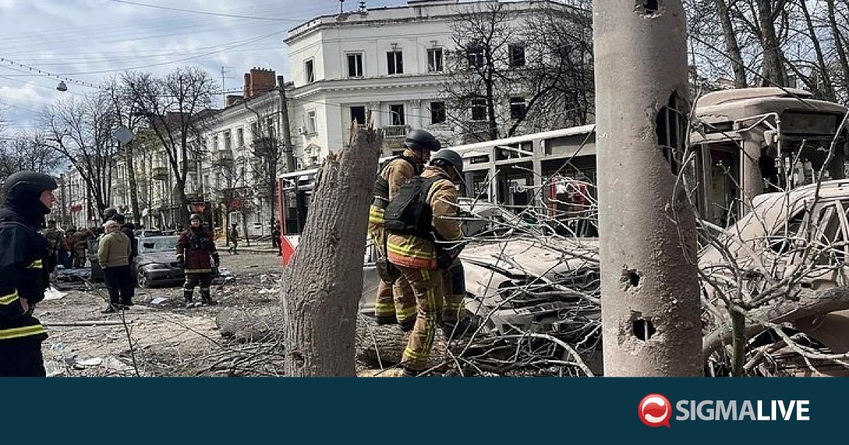 &Kappa;ί&epsilon;&beta;&omicron;: 13 &nu;&epsilon;&kappa;&rho;&omicron;ί &sigma;&epsilon; &rho;&omega;&sigma;&iota;&kappa;ά &pi;&lambda;ή&gamma;&mu;&alpha;&tau;&alpha;