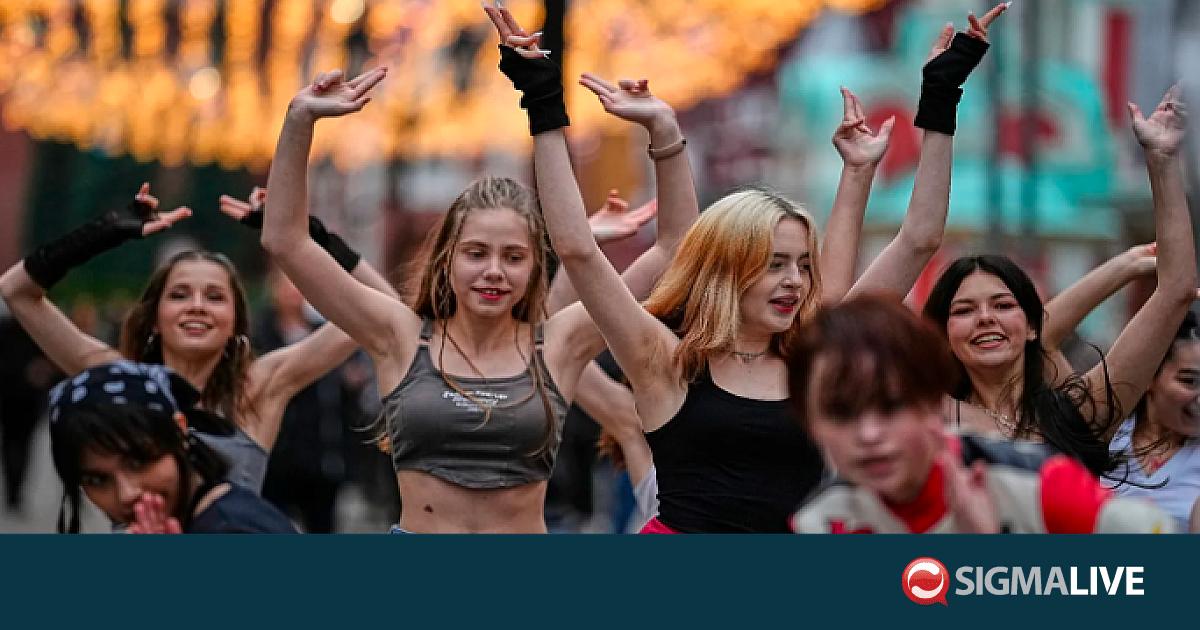 &laquo;Farmear aura&raquo;: &Omicron;&iota; &pi;&alpha;&rho;ά&xi;&epsilon;&nu;&epsilon;&sigmaf; viral &mu;ά&chi;&epsilon;&sigmaf; &pi;&omicron;&upsilon; &beta;&gamma;&alpha;ί&nu;&omicron;&upsilon;&nu; &alpha;&pi;ό &tau;&omicron; TikTok