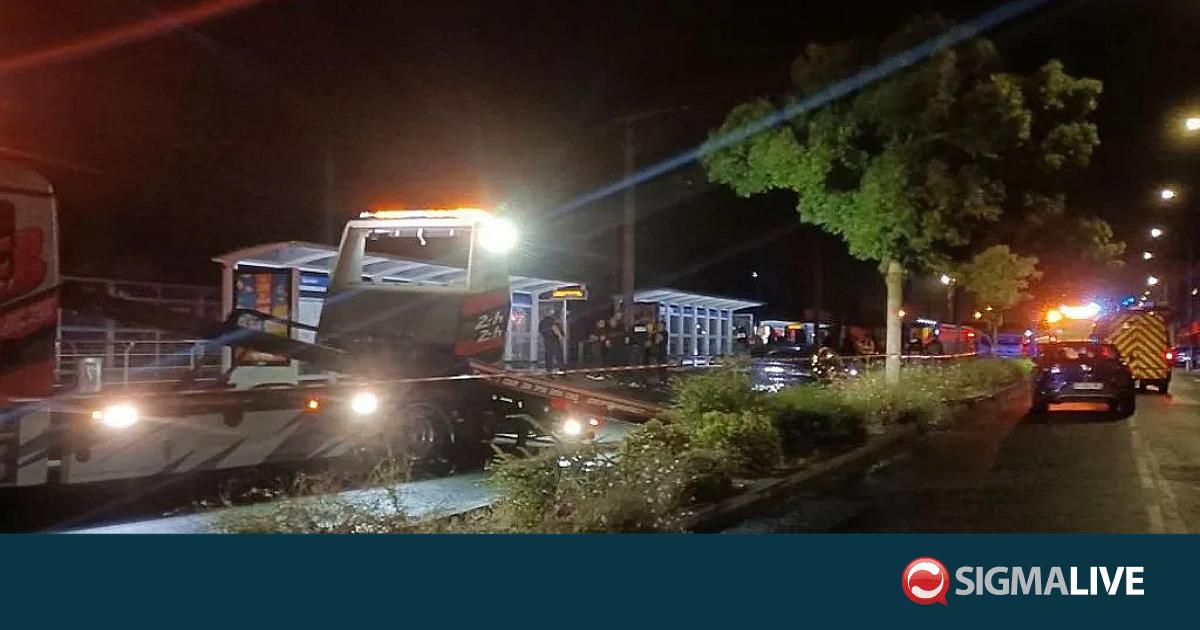 &Gamma;&alpha;&lambda;&lambda;ί&alpha;: 26&chi;&rho;&omicron;&nu;&omicron;&sigmaf; &pi;&alpha;&rho;έ&sigma;&upsilon;&rho;&epsilon; &sigma;&kappa;ό&pi;&iota;&mu;&alpha; &pi;&epsilon;&zeta;&omicron;ύ&sigmaf; - &Delta;ύ&omicron; &nu;&epsilon;&kappa;&rho;&omicron;ί &kappa;&alpha;&iota; 10 &tau;&rho;&alpha;&upsilon;&mu;&alpha;&tau;ί&epsilon;&sigmaf;
