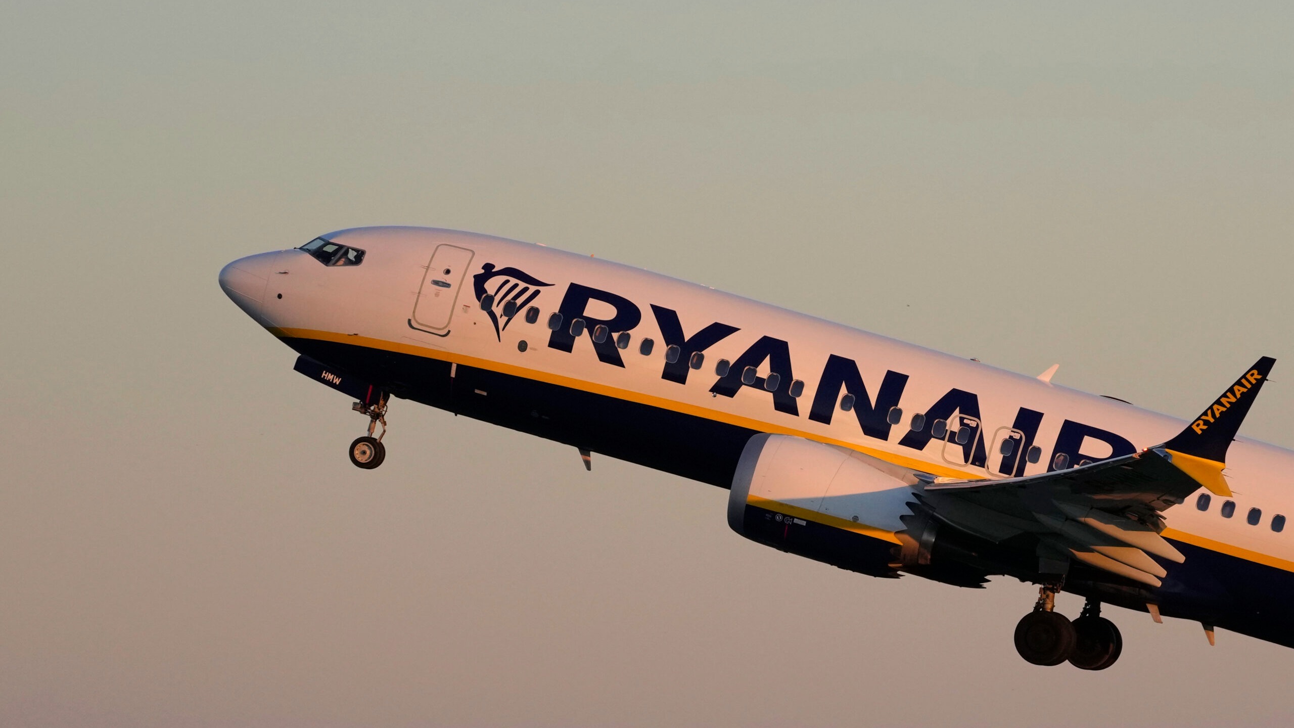 CEO της Ryanair: Έρχεται η μεγαλύτερη αύξηση εισιτηρίων όλων των εποχών ...