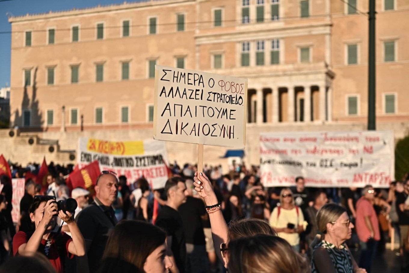 Συγκεντρώσεις για τα Τέμπη σήμερα σε όλη την Ελλάδα (pics) Συγκεντρώσεις για τα Τέμπη σήμερα σε όλη την Ελλάδα (pics)