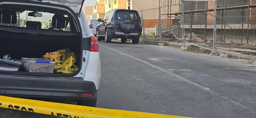 ΕΚΤΑΚΤΟ: Φόνος στη Χλώρακα - Άνδρας μαχαίρωσε τη σύζυγό του